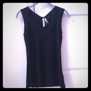 Kische sleeveless top